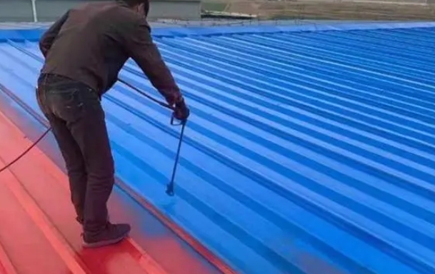 揭秘！為何隨處可見的彩鋼瓦突然遭拆？不拆后果嚴重！